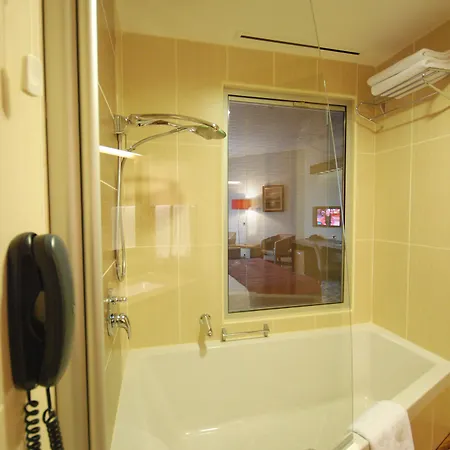 Hotel Hegsagone Marine 4*