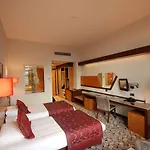 Hotel Hegsagone Marine 4*