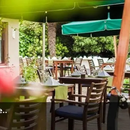 Hegsagone Marine Hotell